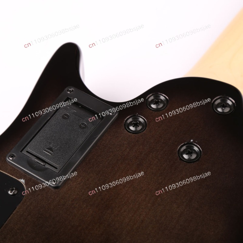 Basso Elettrico Nero con Manic - Bass Guitar Strings recensione e prezzo